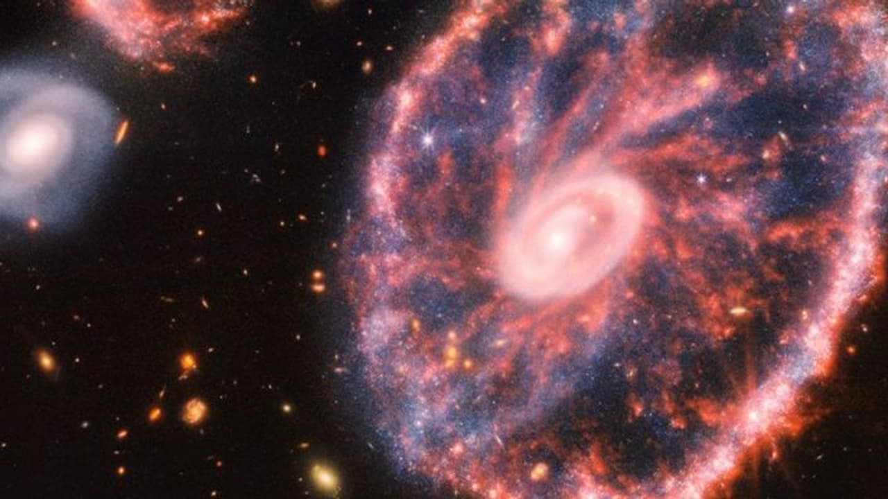 जेम्स वेब्व टेलीस्कोप की लेटेस्ट तस्वीर, आकाशगंगा में नये सितारों की खोज, यूनिवर्स का इतिहास भी ढूंढा जाएगा... जेम्स वेब्व टेलीस्कोप की लेटेस्ट तस्वीर, आकाशगंगा में नये सितारों की खोज, यूनिवर्स का इतिहास भी ढूंढा जाएगा...