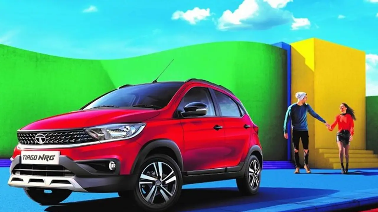 യുവജനങ്ങളേ ഇതിലേ, ഇതിലേ.. നിങ്ങള്ക്കായി മോഹവിലയില് പുത്തന് ടിയാഗോയുമായി ടാറ്റ! യുവജനങ്ങളേ ഇതിലേ, ഇതിലേ.. നിങ്ങള്ക്കായി മോഹവിലയില് പുത്തന് ടിയാഗോയുമായി ടാറ്റ!