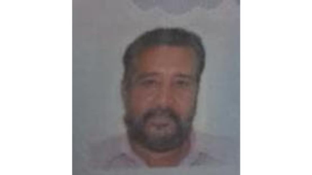 പ്രവാസി മലയാളി ഹൃദയാഘാതം മൂലം മരിച്ചു പ്രവാസി മലയാളി ഹൃദയാഘാതം മൂലം മരിച്ചു