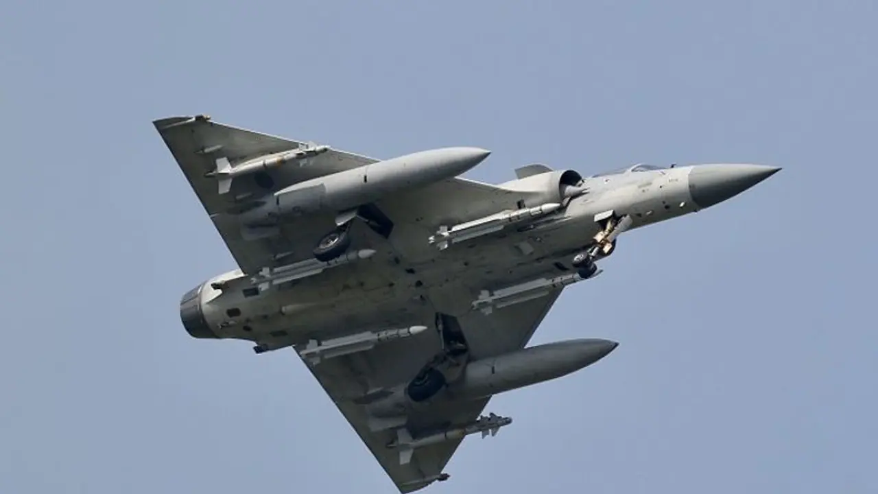 ಮಧ್ಯ ಪ್ರದೇಶದ ಮೊರೆನಾ ಬಳಿ 2 ಯುದ್ಧ ವಿಮಾನ ಪತನ; ಓರ್ವ ಪೈಲಟ್‌ ಸಾವು