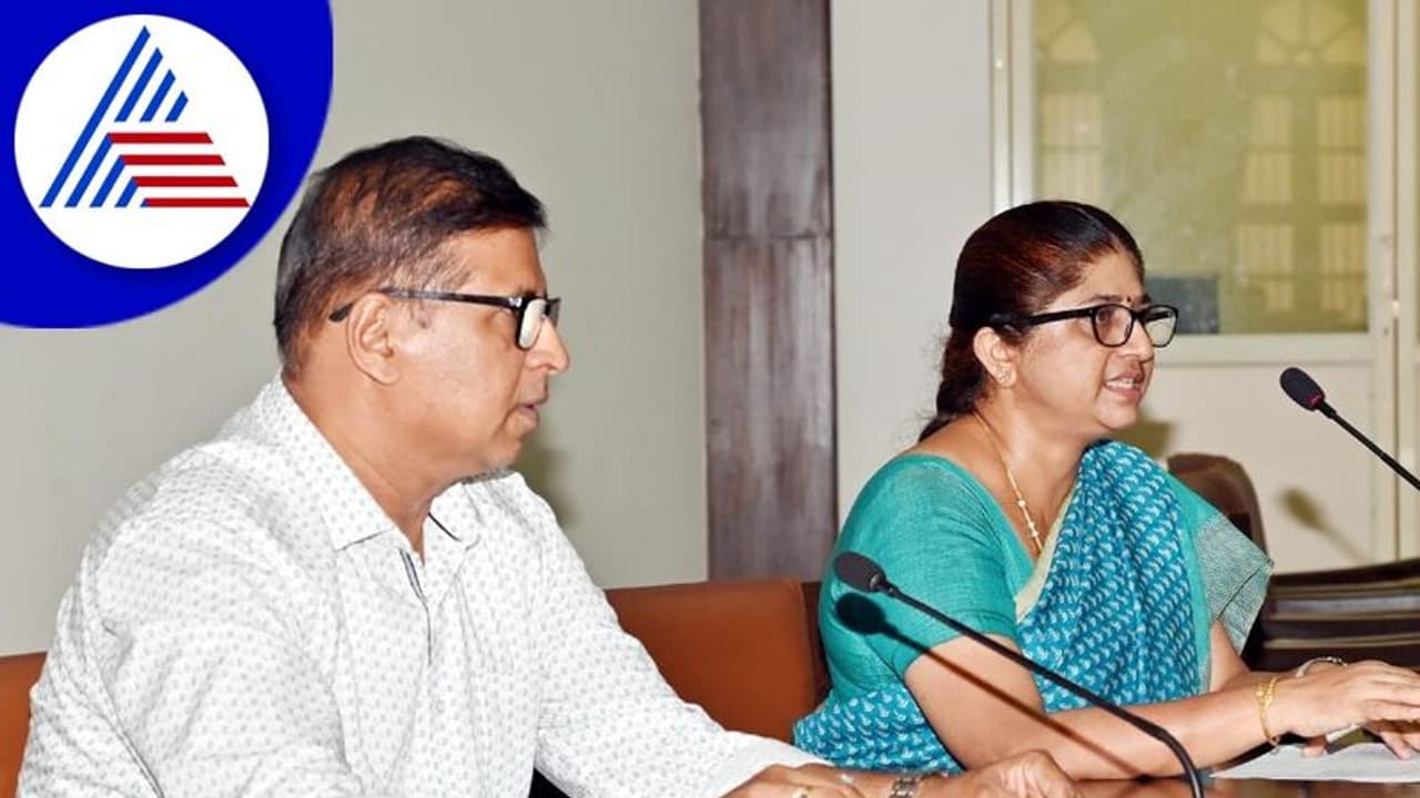 Mysuru: ಗ್ರಾಮ ಪಂಚಾಯಿತಿ ಪೌರಕಾರ್ಮಿಕರಿಗೆ ಅಧಿಕಾರಿಗಳಿಂದ ಕಿರುಕುಳ Mysuru: ಗ್ರಾಮ ಪಂಚಾಯಿತಿ ಪೌರಕಾರ್ಮಿಕರಿಗೆ ಅಧಿಕಾರಿಗಳಿಂದ ಕಿರುಕುಳ