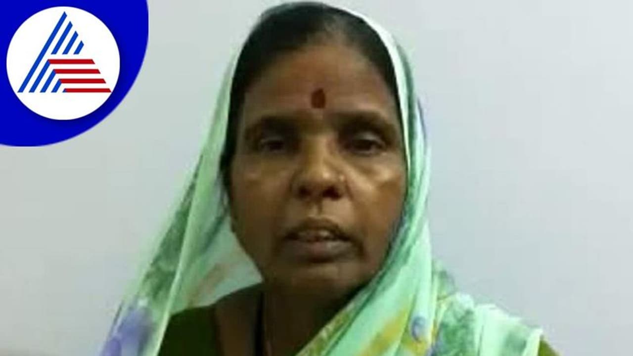 Vijayapura: ಭೀಮಾತೀರದಲ್ಲಿ ಖಾಕಿ ಮೈಂಡ್ ಗೇಮ್: ಹಂತಕನ ಪತ್ನಿ ವಿಮಲಾಬಾಯಿ ಸರೆಂಡರ್ Vijayapura: ಭೀಮಾತೀರದಲ್ಲಿ ಖಾಕಿ ಮೈಂಡ್ ಗೇಮ್: ಹಂತಕನ ಪತ್ನಿ ವಿಮಲಾಬಾಯಿ ಸರೆಂಡರ್