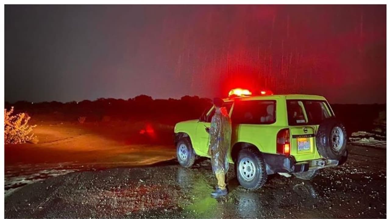 കനത്ത മഴ; നജ്‌റാനില്‍ അഞ്ചുപേര്‍ മുങ്ങി മരിച്ചു