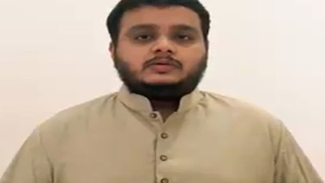 సీఐడీ కార్యాలయానికి చేరుకున్న చింతకాలయ విజయ్.. కోర్టు అనుమతితో విచారణకు వచ్చానని కామెంట్.. 