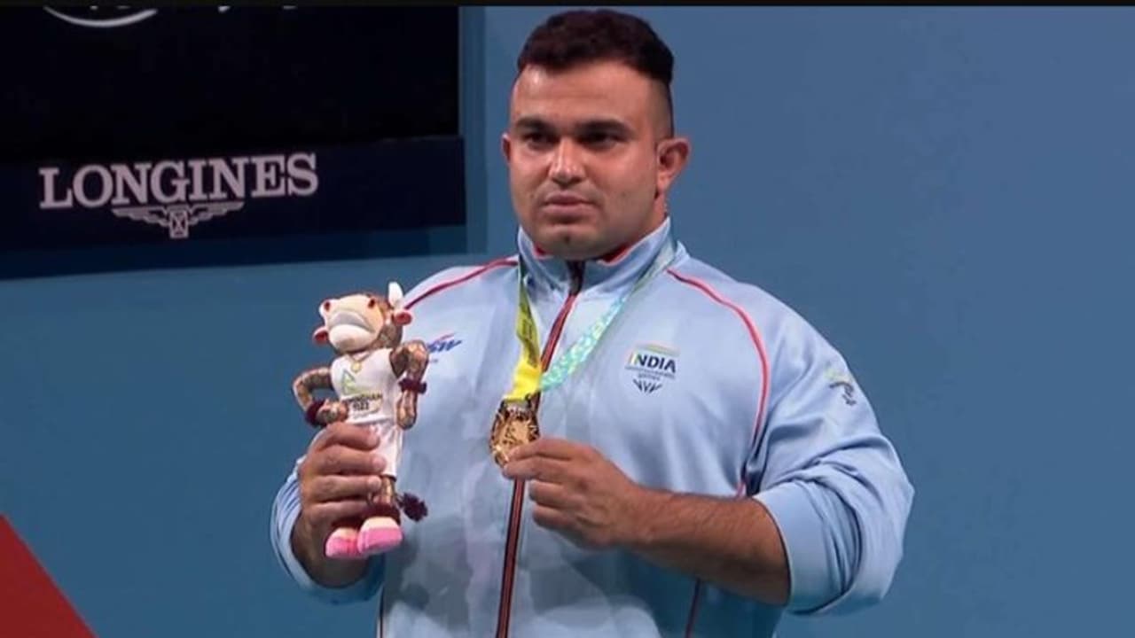 কমনওয়েলথ গেমসে সোনা জয় 'স্ট্রং মেন অফ ইন্ডিয়া'র কমনওয়েলথ গেমসে সোনা জয় 'স্ট্রং মেন অফ ইন্ডিয়া'র