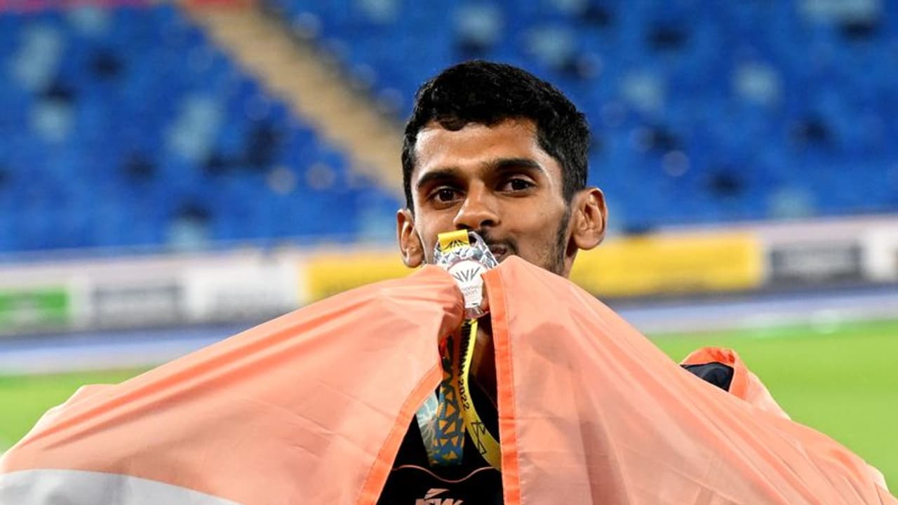 কমনওয়েলথে লং জাম্পে ইতিহাস, রুপো জিতলেন ভারতের মুরলী শ্রীশঙ্কর কমনওয়েলথে লং জাম্পে ইতিহাস, রুপো জিতলেন ভারতের মুরলী শ্রীশঙ্কর