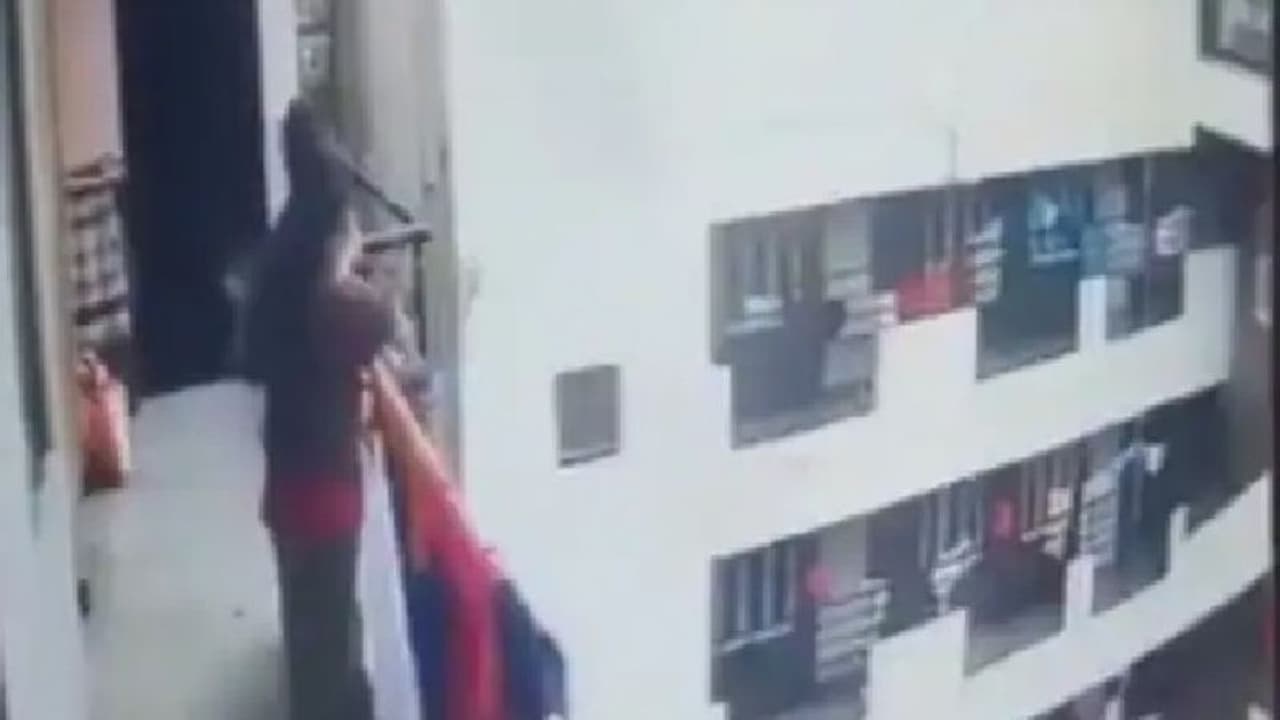 Mother killed Child : കുഞ്ഞിനെ നാലാംനിലയില്‍ നിന്ന് താഴേക്കിട്ട് കൊന്ന് അമ്മ; മാനസികാസ്വാസ്ഥ്യമെന്ന് സൂചന