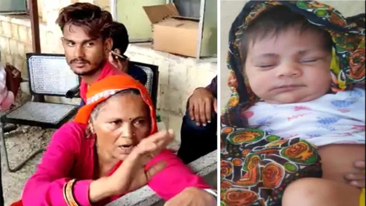 4 माह के पोते के लिए दादी ने छोड़ा खाना, मां बेहोश, सदमे में पूरा परिवार, जानें क्या है मामला 4 माह के पोते के लिए दादी ने छोड़ा खाना, मां बेहोश, सदमे में पूरा परिवार, जानें क्या है मामला