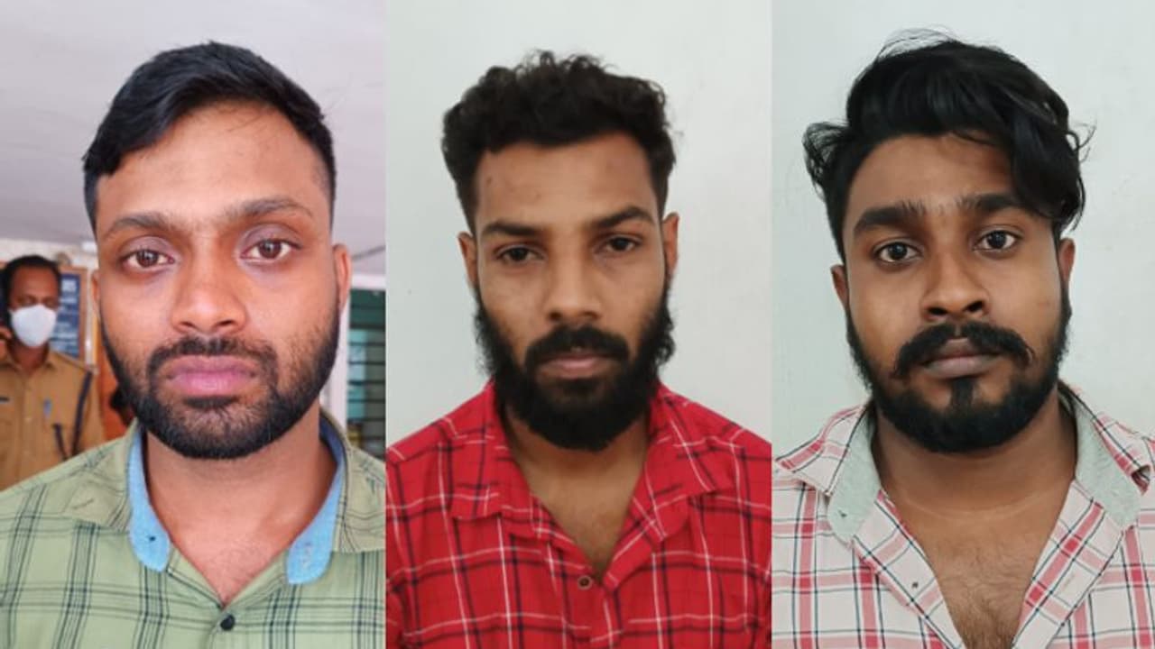 ധനകാര്യ സ്ഥാപന ഉടമയെ ബൈക്കിടിച്ച് വീഴ്ത്തി, 20 പവനും 3.75 ലക്ഷം രൂപയും തട്ടിയെടുത്തു; 3 പേര്‍ പിടിയില്‍