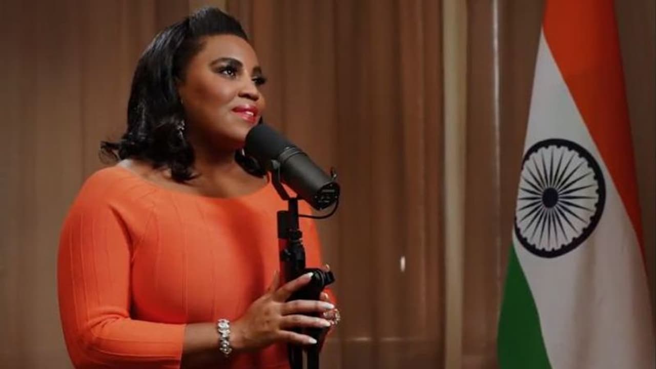 ৭৫ তম স্বাধীনতা দিবসে নতুন চমক! আমেরিকান গায়িকার মুখে শোনা যাবে জন গন মন? ৭৫ তম স্বাধীনতা দিবসে নতুন চমক! আমেরিকান গায়িকার মুখে শোনা যাবে জন গন মন?