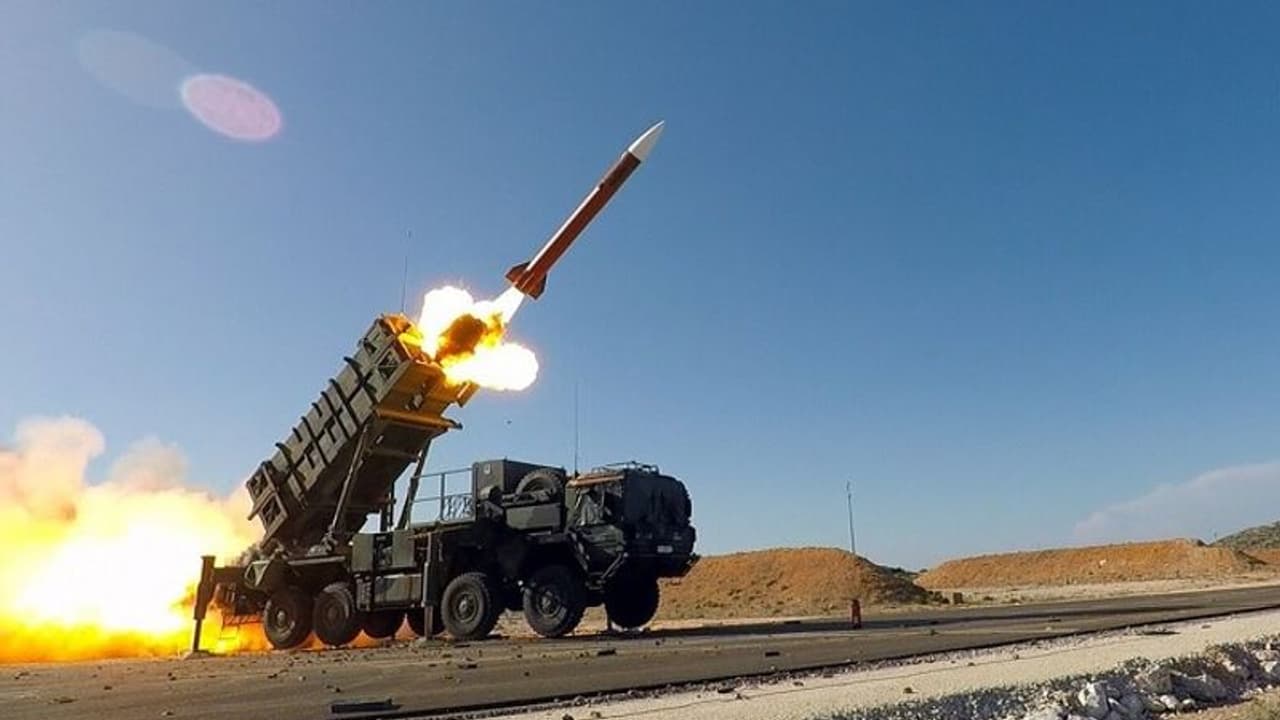 ব্রহ্মস ক্রুজ ক্ষেপণাস্ত্র বিক্রির পর আন্তর্জাতিক ক্ষেত্রে আরও বাজার বাড়ানোর দিকে নজর দিচ্ছে ভারত ব্রহ্মস ক্রুজ ক্ষেপণাস্ত্র বিক্রির পর আন্তর্জাতিক ক্ষেত্রে আরও বাজার বাড়ানোর দিকে নজর দিচ্ছে ভারত