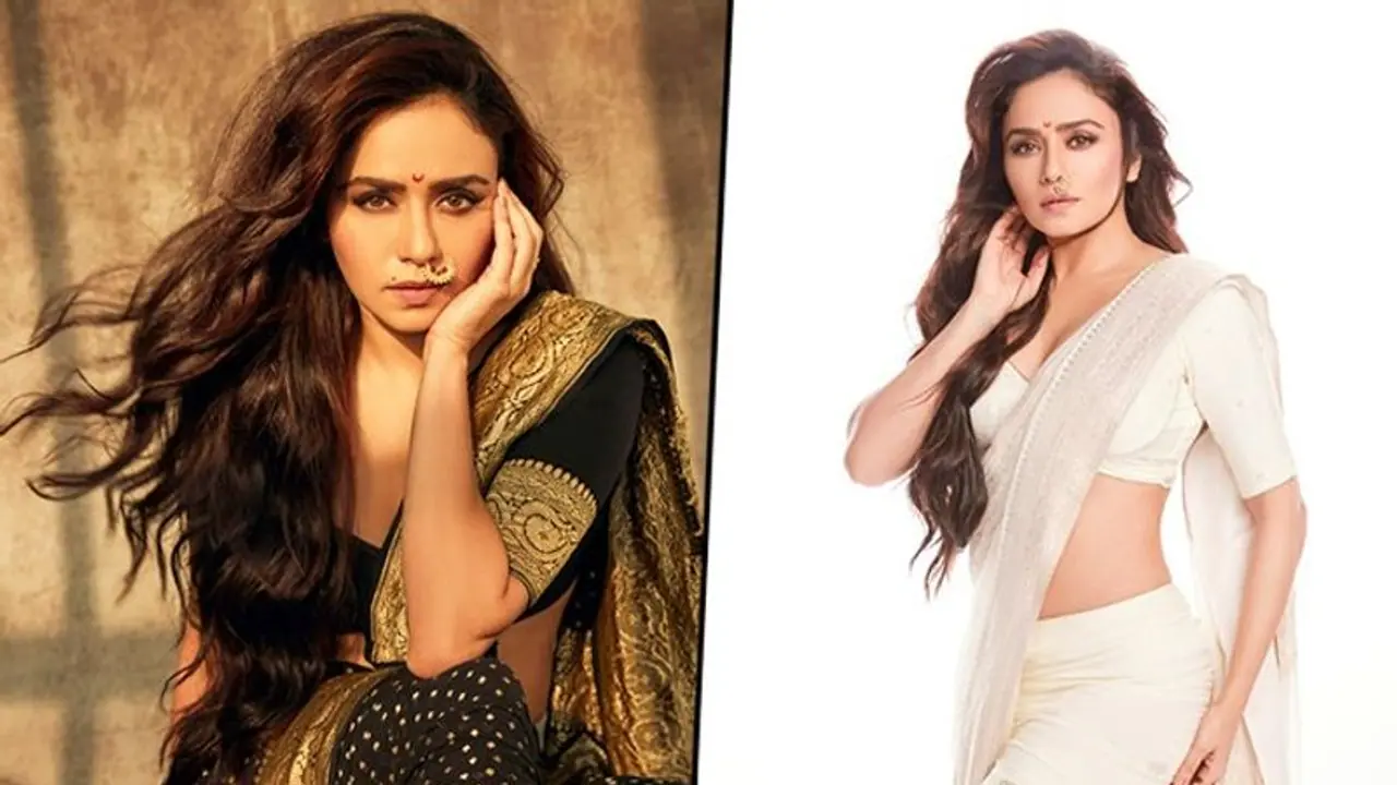 Amruta Khanvilkar’s ‘Chandra’ dance video in Pune metro goes viral; check out Amruta Khanvilkar’s ‘Chandra’ dance video in Pune metro goes viral; check out