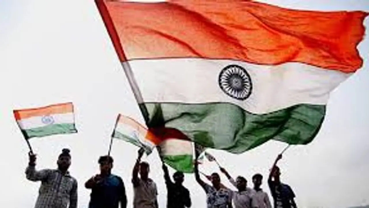  Independence Day 2022: స్వాతంత్య్ర పోరాటం.. బ్రిటీషర్ల వెన్నులో వణుకు పుట్టించిన పోరాట యోధుల నినాదాలు..