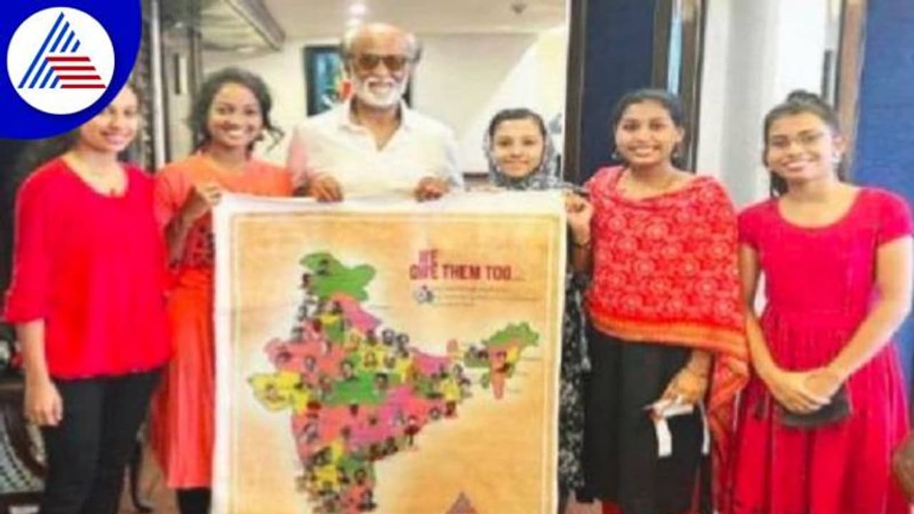 ಇಂಡಿಯಾ @ 75 ಅಮೃತ ಮಹೋತ್ಸವ ಯಾತ್ರೆಯ ದಿಲ್ಲಿ ಚರಣಕ್ಕೆ ರಜನಿ ಚಾಲನೆ ಇಂಡಿಯಾ @ 75 ಅಮೃತ ಮಹೋತ್ಸವ ಯಾತ್ರೆಯ ದಿಲ್ಲಿ ಚರಣಕ್ಕೆ ರಜನಿ ಚಾಲನೆ