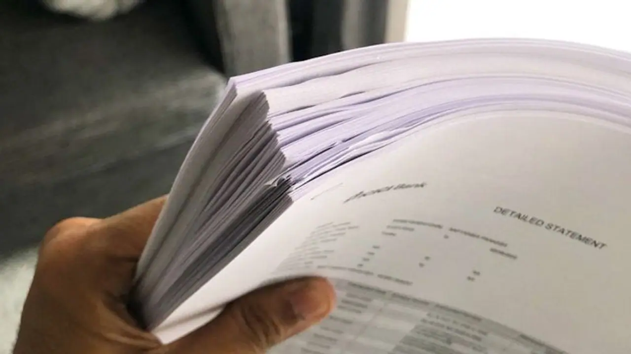 Man shares photo of paperwork for Schengen visa, Twitter users can't keep calm