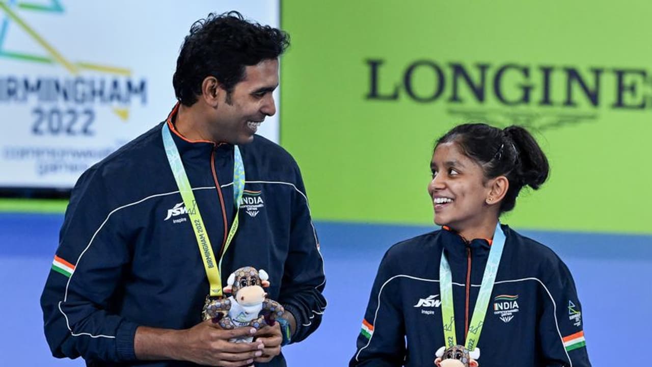 शरथ कमल को मेजर ध्यानचंद खेल पुरस्कार, निखत जरीन सहित 25 खिलाड़ियों को अर्जुन पुरस्कार, देखें पूरी लिस्ट शरथ कमल को मेजर ध्यानचंद खेल पुरस्कार, निखत जरीन सहित 25 खिलाड़ियों को अर्जुन पुरस्कार, देखें पूरी लिस्ट