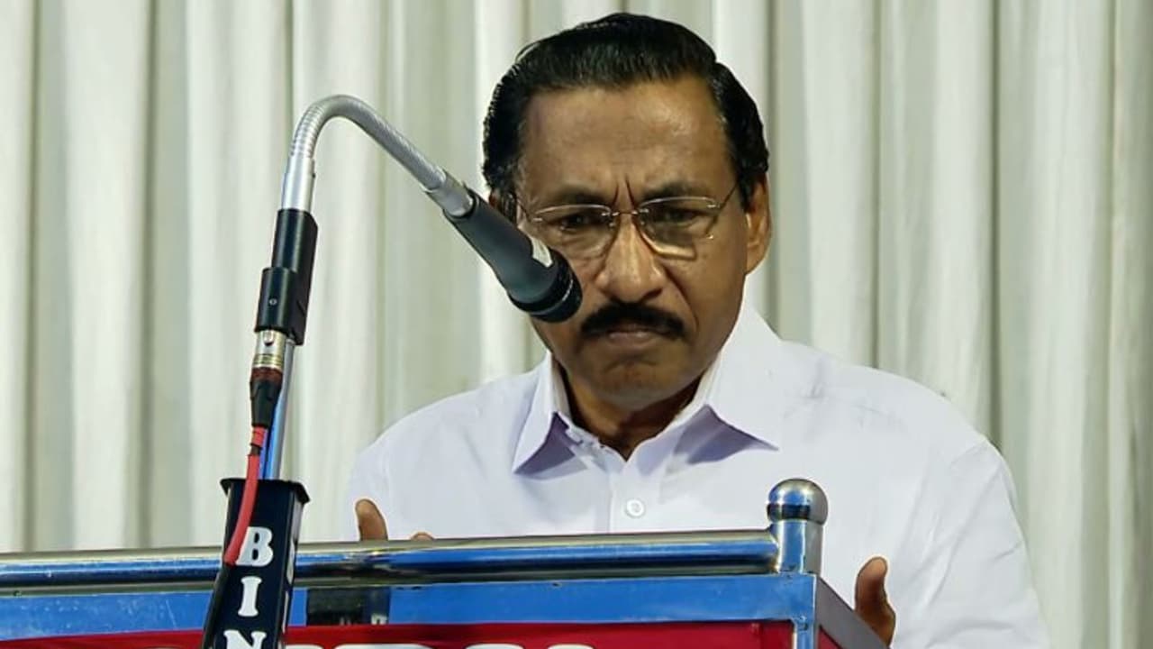 'വിഴിഞ്ഞത്ത് നടക്കുന്നത് ലക്ഷണമൊത്ത അന്താരാഷ്ട്ര ഗൂഢാലോചന, ലക്ഷ്യം വിമോചന സമരം'; വിമര്ശനവുമായി പി. മോഹനൻ 'വിഴിഞ്ഞത്ത് നടക്കുന്നത് ലക്ഷണമൊത്ത അന്താരാഷ്ട്ര ഗൂഢാലോചന, ലക്ഷ്യം വിമോചന സമരം'; വിമര്ശനവുമായി പി. മോഹനൻ