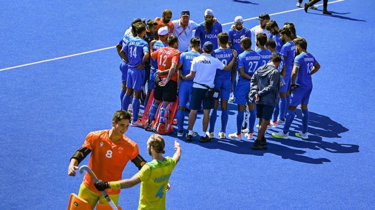Hockey World Cup 2023: पहले मुकाबले में स्पेन देगा भारत को चैलेंज, जानें हेड टू हेड मुकाबले में कौन है आगे... Hockey World Cup 2023: पहले मुकाबले में स्पेन देगा भारत को चैलेंज, जानें हेड टू हेड मुकाबले में कौन है आगे...