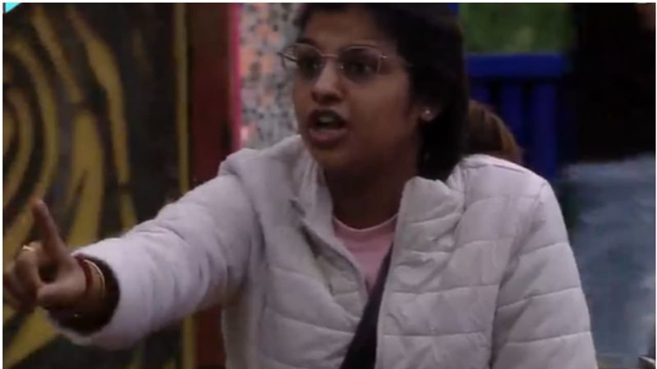 Bigg Boss OTT; ರಾತ್ರಿ 1 ಮೊಟ್ಟೆ ಕೊಟ್ಟಿದ್ರೆ ಏನಾಗ್ತಿತ್ತು, ಗುರೂಜಿಗೆ ಸೋನು ಗೌಡ ಸಖತ್ ಕ್ಲಾಸ್