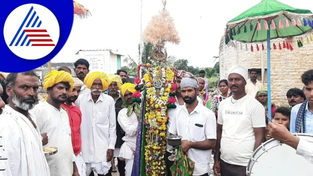 Vijayapura; ಮುಸ್ಲಿಂಮರೇ ಇಲ್ಲದ ಊರಲ್ಲಿ ಹಿಂದೂಗಳಿಂದ ಅದ್ದೂರಿ ಮೊಹರಂ!