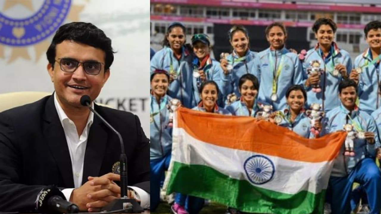 మహిళా క్రికెట్ జట్టుపై గంగూలీ ట్వీట్.. వాళ్లకేదైనా అంసతృప్తి ఉందంటే అది నువ్వే అంటూ దాదాపై నెటిజన్ల ఆగ్రహం మహిళా క్రికెట్ జట్టుపై గంగూలీ ట్వీట్.. వాళ్లకేదైనా అంసతృప్తి ఉందంటే అది నువ్వే అంటూ దాదాపై నెటిజన్ల ఆగ్రహం