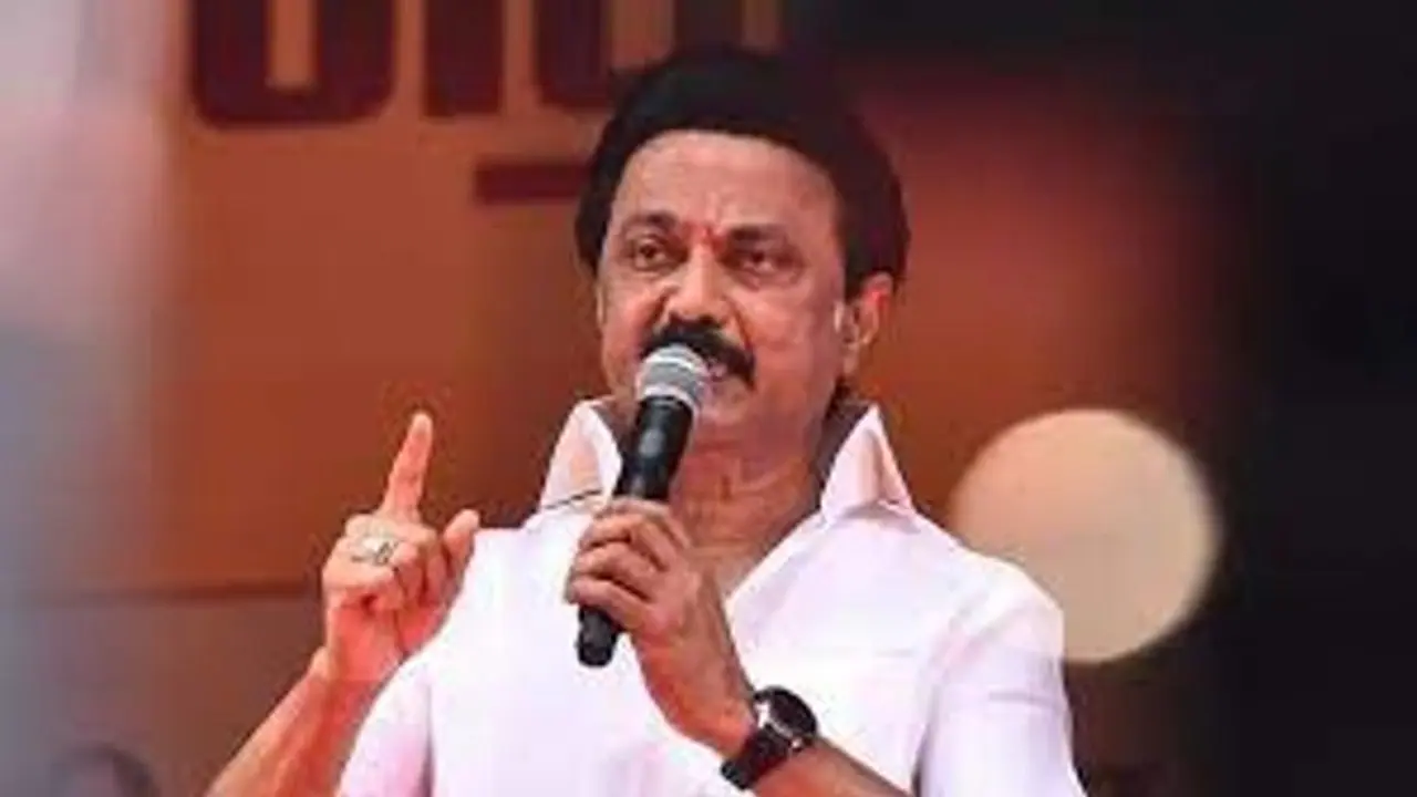 பயிர் காப்பீட்டுத் திட்டத்தில் 4.43 லட்சம் விவசாயிகளுக்கு ரூ.481 கோடி இழப்பீடு திட்டம். முதல்வர் தொடங்கினார் பயிர் காப்பீட்டுத் திட்டத்தில் 4.43 லட்சம் விவசாயிகளுக்கு ரூ.481 கோடி இழப்பீடு திட்டம். முதல்வர் தொடங்கினார்