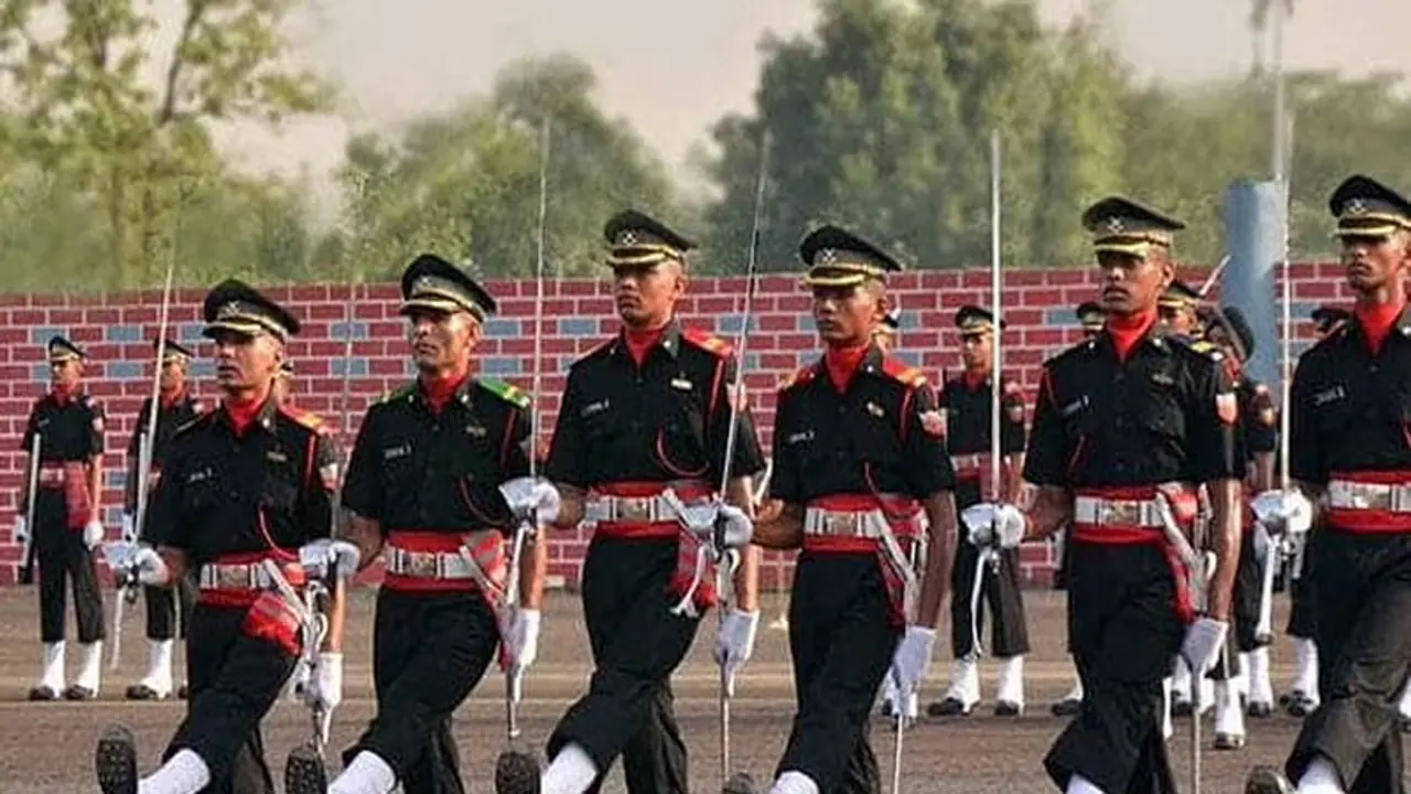 NDA की कर रहे हैं तैयारी तो जान लें कब आएगा एडमिट कार्ड, किस पैटर्न पर होगी परीक्षा NDA की कर रहे हैं तैयारी तो जान लें कब आएगा एडमिट कार्ड, किस पैटर्न पर होगी परीक्षा