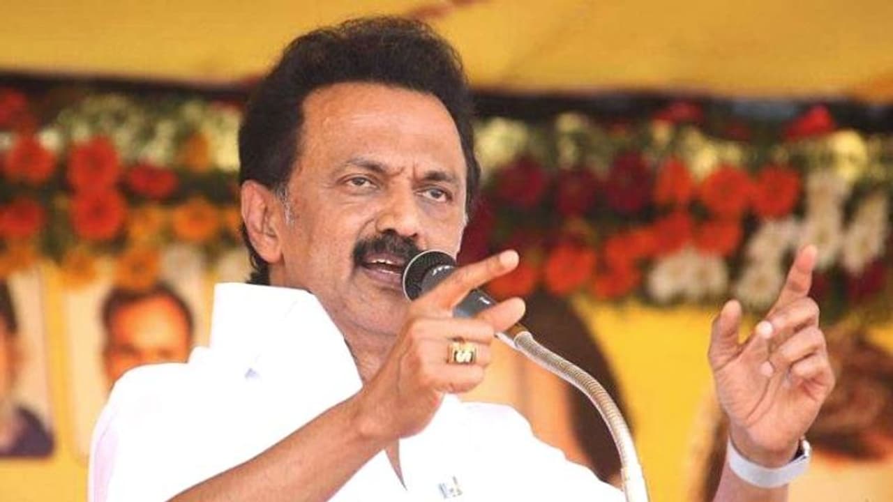 MK Stalin to BJP: "వాళ్ళు నిజ‌మైన దేశ‌భ‌క్తులు కాదు.. రాజకీయ లబ్ధి కోసమే 75వ స్వాతంత్య్ర వేడుకలు" 