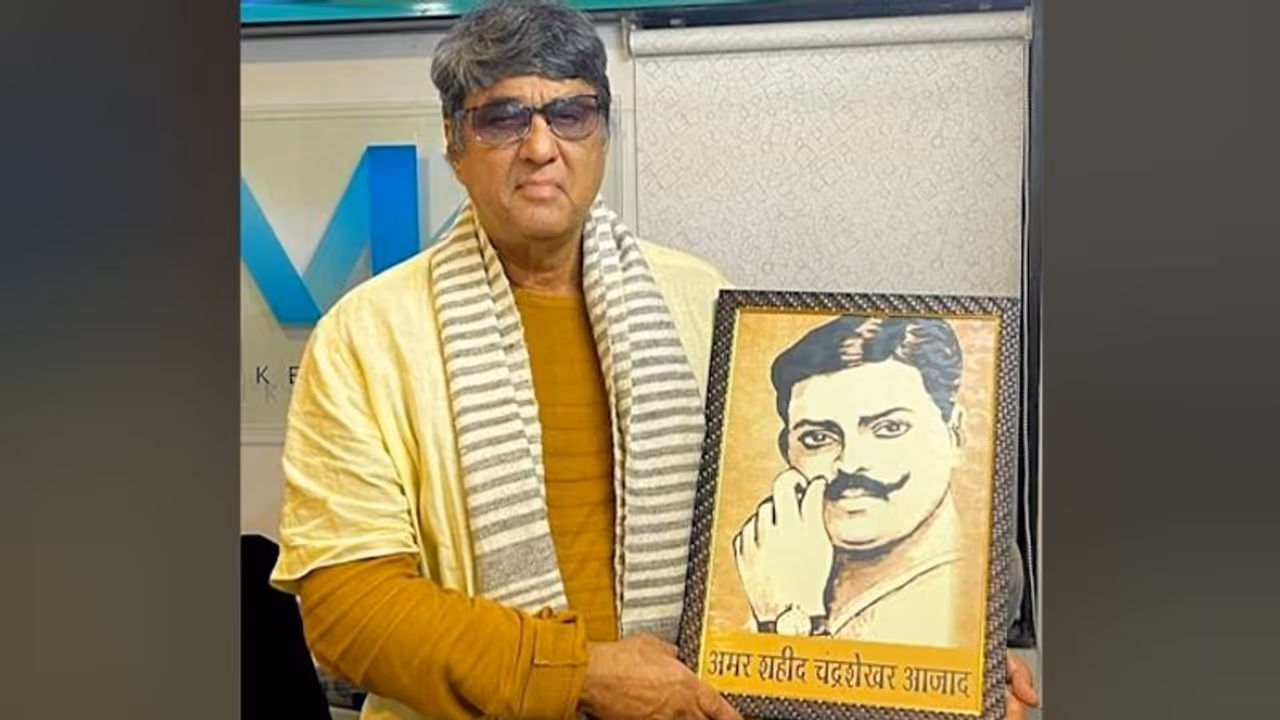 Mukesh Khanna gets slammed for 'If girl wants sex, she is running dhanda' remark Mukesh Khanna gets slammed for 'If girl wants sex, she is running dhanda' remark