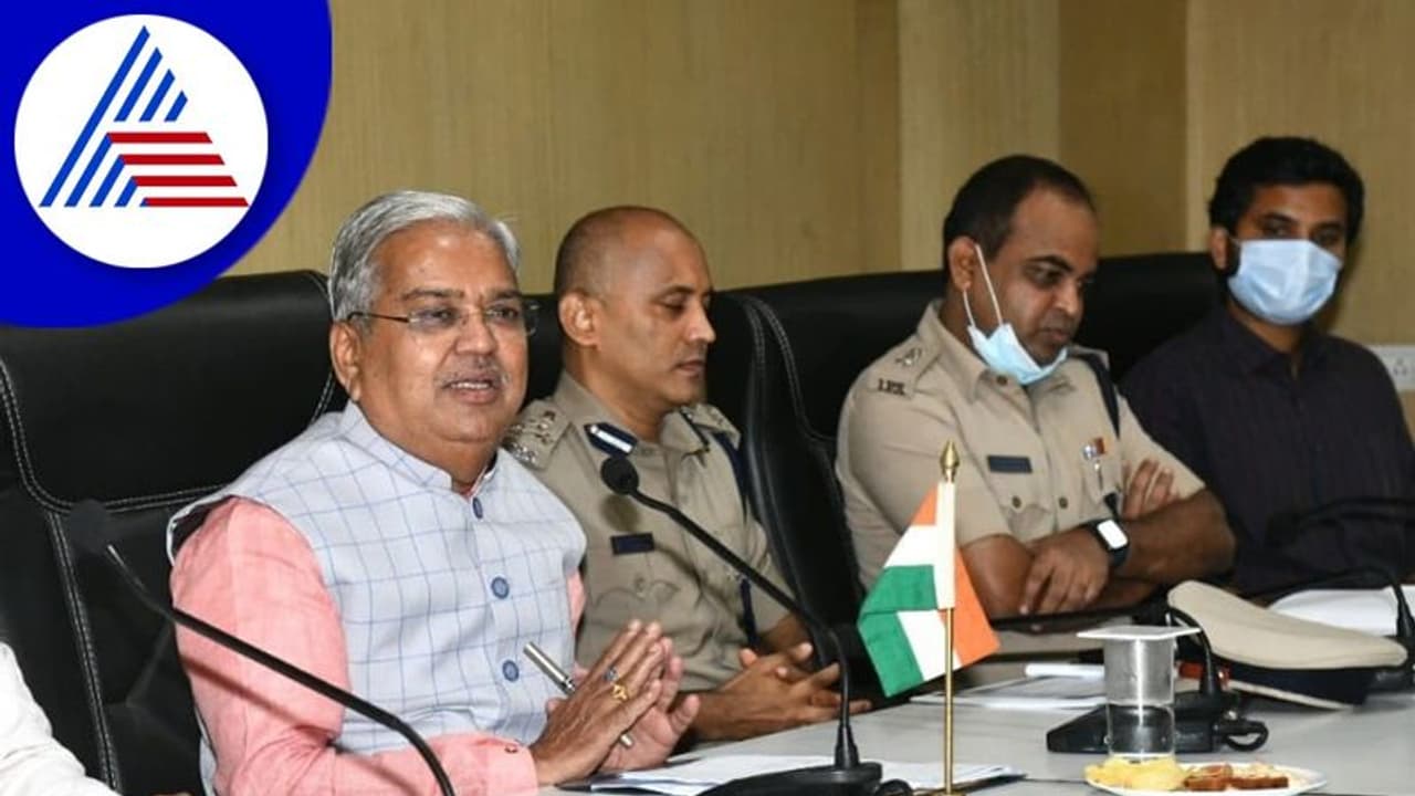 Belagavi: ಮಳೆಯಿಂದ 255 ಕೋಟಿ ಹಾನಿ: ಮಳೆಯಿಂದ ಧರೆಗುರುಳುತ್ತಿರುವ ಮ‌ನೆಗಳು