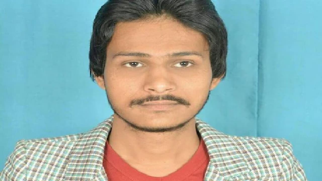 युवाओं का कर रहा था ब्रेनवॉश, जानें क्या था ISIS आतंकी सबाउद्दीन का तिरंगा यात्रा पर हमले का प्लान युवाओं का कर रहा था ब्रेनवॉश, जानें क्या था ISIS आतंकी सबाउद्दीन का तिरंगा यात्रा पर हमले का प्लान