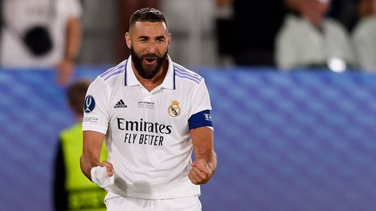 ബാലൺ ഡി ഓര്: മെസിയില്ലാതെ പ്രാഥമിക പട്ടിക, റൊണാള്ഡോയ്ക്ക് ഇടം, ബെന്സേമയ്ക്ക് മേൽക്കൈ ബാലൺ ഡി ഓര്: മെസിയില്ലാതെ പ്രാഥമിക പട്ടിക, റൊണാള്ഡോയ്ക്ക് ഇടം, ബെന്സേമയ്ക്ക് മേൽക്കൈ