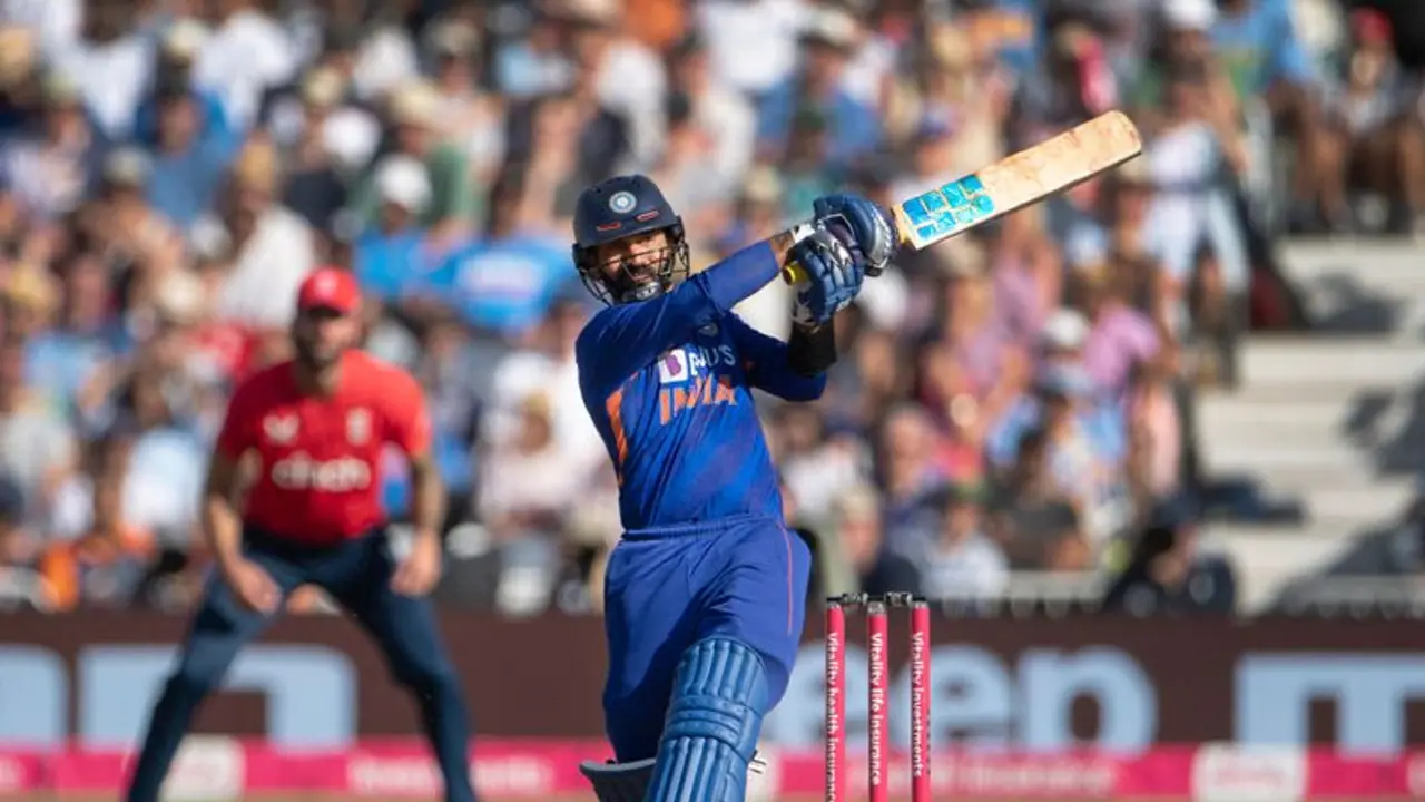 'Would call Karthik a fine finisher, but...'   Srikkanth explains who are 'Actual Finishers'