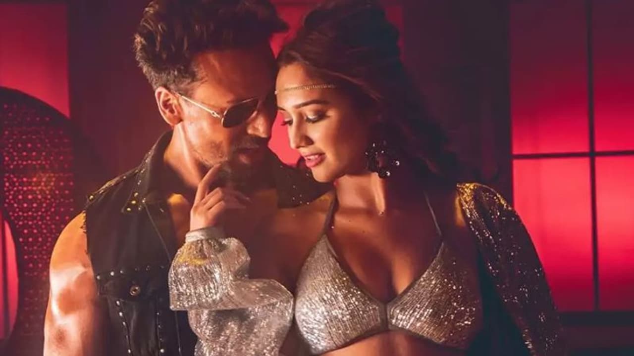 दिशा पाटनी के बाद टाइगर श्रॉफ को मिली नई गर्लफ्रेंड? जानिए कौन है यह एक्ट्रेस दिशा पाटनी के बाद टाइगर श्रॉफ को मिली नई गर्लफ्रेंड? जानिए कौन है यह एक्ट्रेस