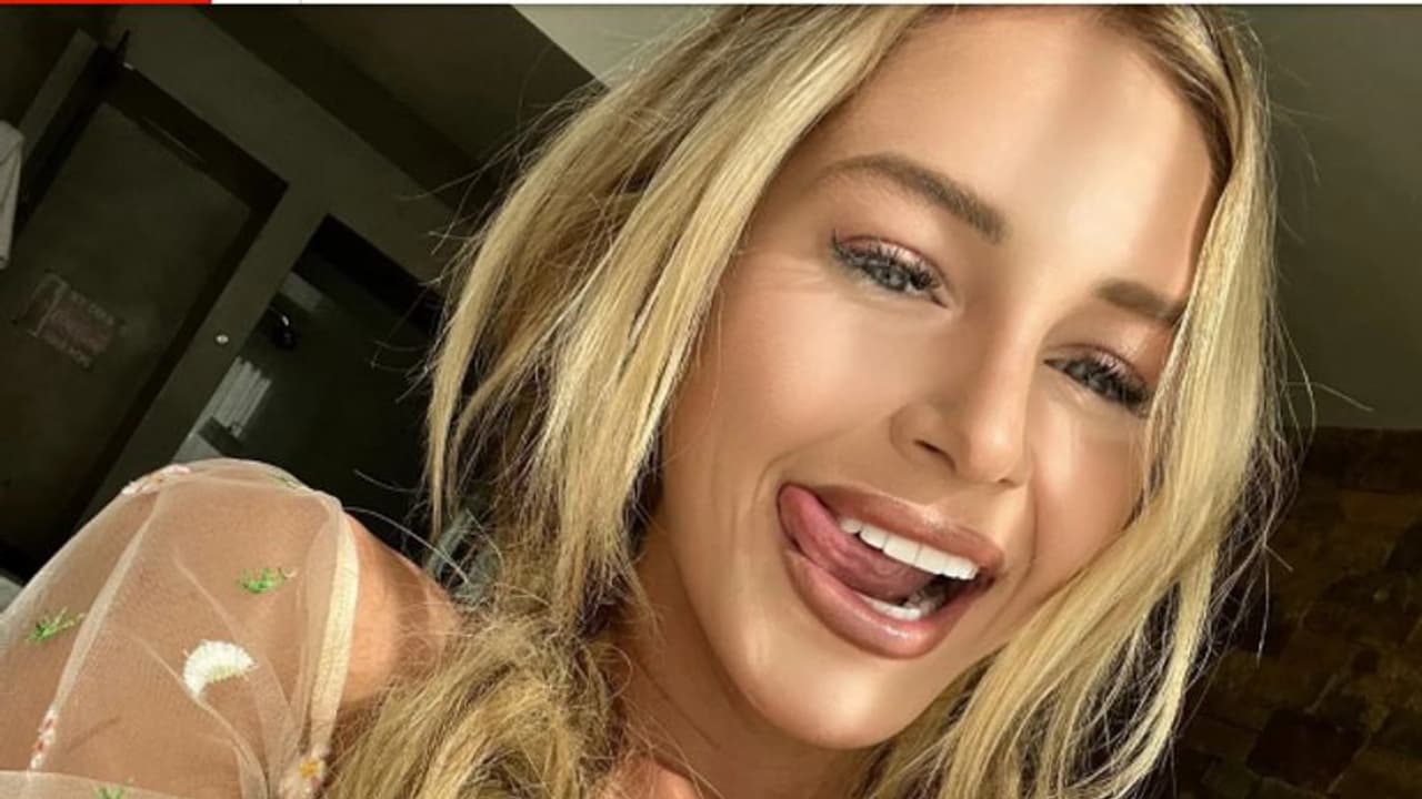 ഓണ്ലി ഫാന്സിലെ ഗ്ലാമര് താരം കാമുകനെ കുത്തിക്കൊന്ന കേസില് പിടിയില് ഓണ്ലി ഫാന്സിലെ ഗ്ലാമര് താരം കാമുകനെ കുത്തിക്കൊന്ന കേസില് പിടിയില്