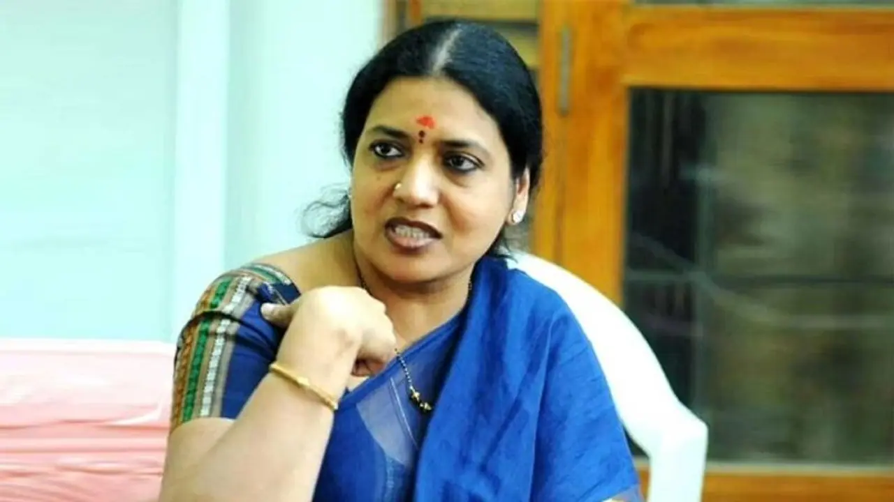 నగరి కోర్డులో సీనియర్ నటి జీవితా రాజశేఖర్, చెక్ బౌన్స్ కేసులో టాలీవుడ్ స్టార్ నగరి కోర్డులో సీనియర్ నటి జీవితా రాజశేఖర్, చెక్ బౌన్స్ కేసులో టాలీవుడ్ స్టార్