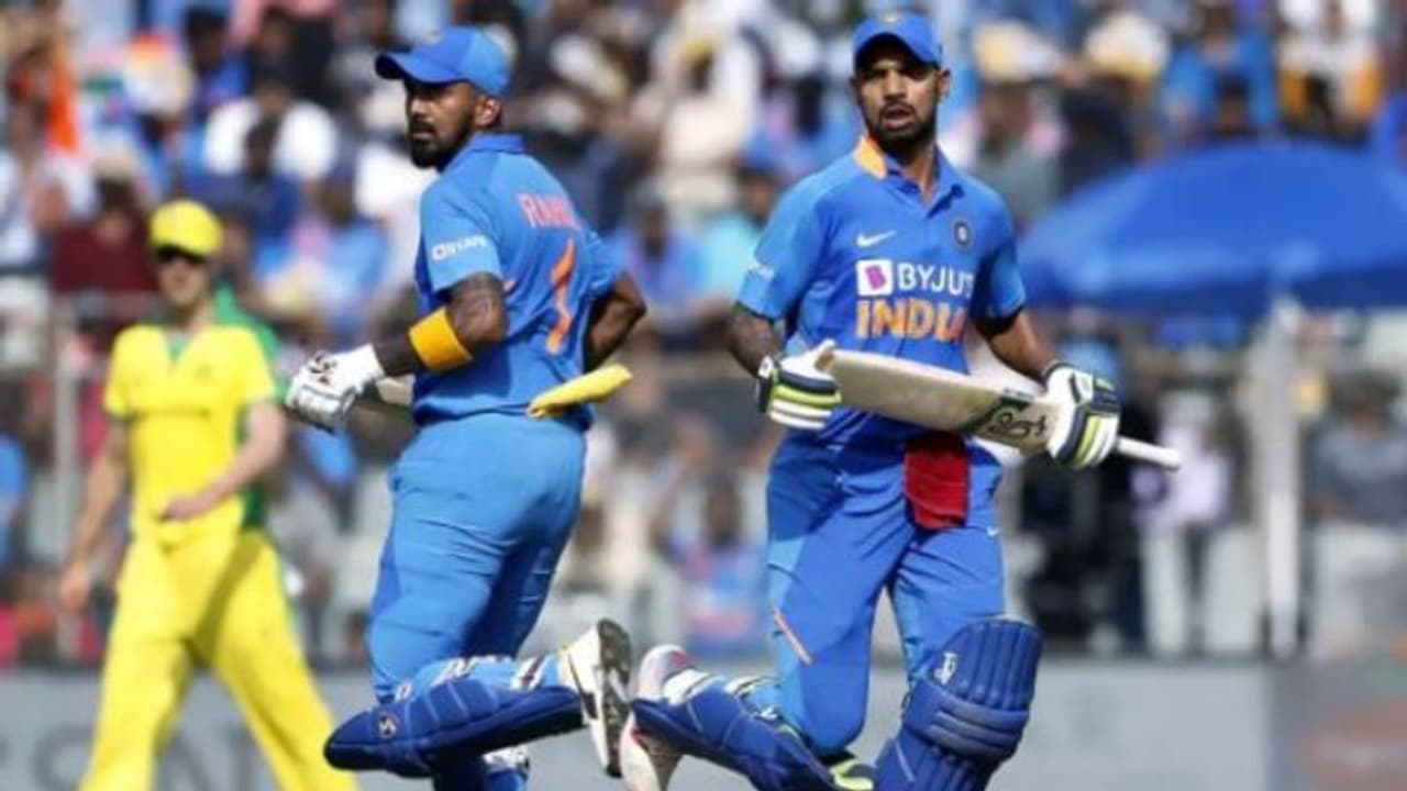 നേട്ടങ്ങള്ക്കരികെ ധവാനും രാഹുലും; സിംബാബ്വെയില് പിറക്കാന് സാധ്യതയുള്ള നാഴികക്കല്ലുകള് നേട്ടങ്ങള്ക്കരികെ ധവാനും രാഹുലും; സിംബാബ്വെയില് പിറക്കാന് സാധ്യതയുള്ള നാഴികക്കല്ലുകള്