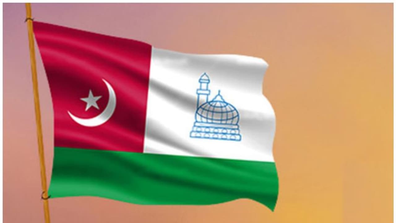 'നിര്ബന്ധപൂര്വ്വം നിരീശ്വരവാദം വളര്ത്താന് സര്ക്കാര് ശ്രമിക്കുന്നു'; പ്രചാരണം ശക്തമാക്കാന് സമസ്ത 'നിര്ബന്ധപൂര്വ്വം നിരീശ്വരവാദം വളര്ത്താന് സര്ക്കാര് ശ്രമിക്കുന്നു'; പ്രചാരണം ശക്തമാക്കാന് സമസ്ത