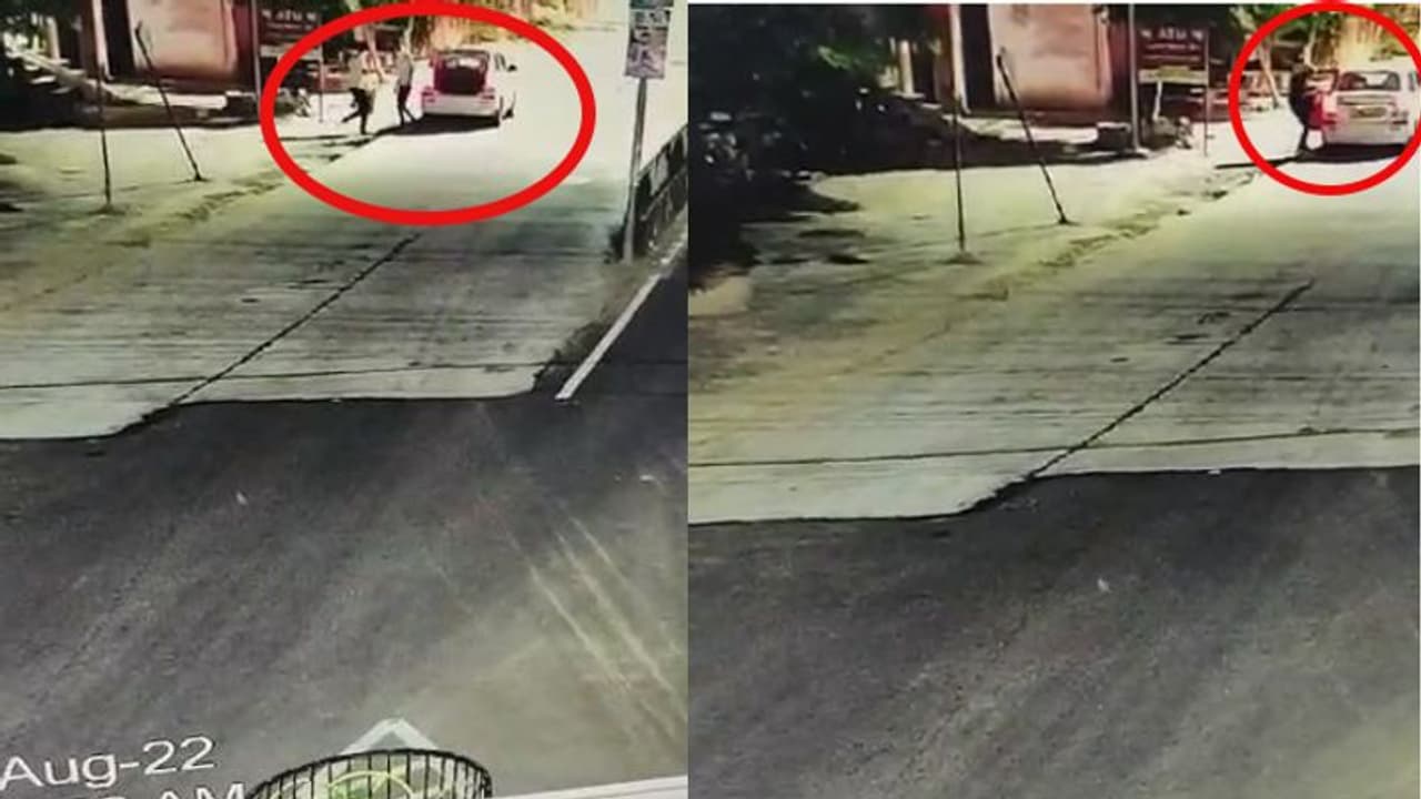 शाम को ATM में डाले कड़क कड़क 16 लाख के नए नोट, आधी रात के बाद हुई मशीन साफ,आरोपी बोरों मे भर ले गए सारे रुपए