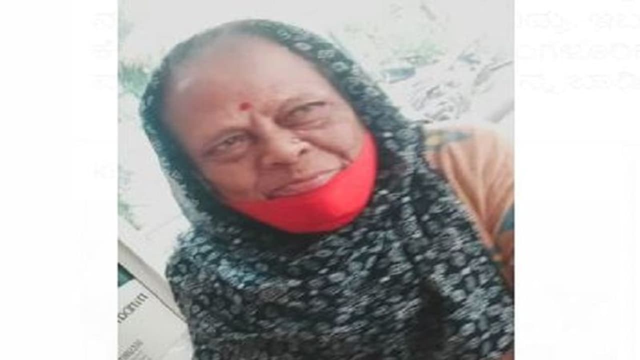 Bengaluru: ದಿವಂಗತ ಪೊಲೀಸ್ ಅಧಿಕಾರಿಯೊಬ್ಬರ ಪತ್ನಿಯನ್ನು ಹತ್ಯೆಗೈದ ದುಷ್ಕರ್ಮಿಗಳು Bengaluru: ದಿವಂಗತ ಪೊಲೀಸ್ ಅಧಿಕಾರಿಯೊಬ್ಬರ ಪತ್ನಿಯನ್ನು ಹತ್ಯೆಗೈದ ದುಷ್ಕರ್ಮಿಗಳು