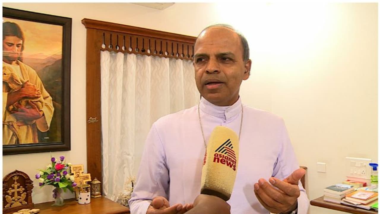 ബഫര് സോണ്:സർക്കാരിന് മെല്ലെപ്പോക്ക്,എല്ലാം വനം വകുപ്പിനെ ഏൽപിച്ചതിൽ ആശങ്ക കാഞ്ഞിരപ്പളളി രൂപത അധ്യക്ഷൻ ബഫര് സോണ്:സർക്കാരിന് മെല്ലെപ്പോക്ക്,എല്ലാം വനം വകുപ്പിനെ ഏൽപിച്ചതിൽ ആശങ്ക കാഞ്ഞിരപ്പളളി രൂപത അധ്യക്ഷൻ