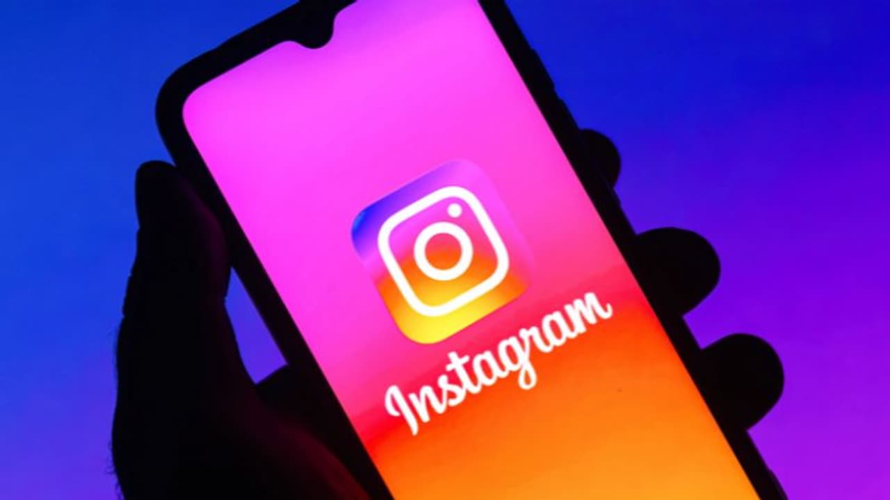 चैटिंग से लेकर क्रेडिट कार्ड तक: सबकी जानकारी रख रहा Instagram, रिपोर्ट में हुआ खुलासा 