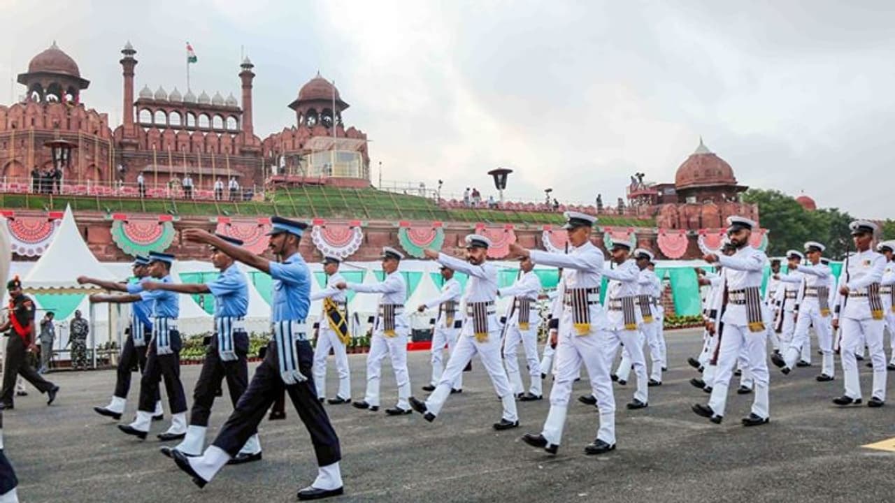 স্বাধীনতা দিবসে কড়া নিরাপত্তা ব্যবস্থা, কাউন্টার ড্রোন সিস্টেমের নজরদারিতে মোদীর ভাষণের মঞ্চ 