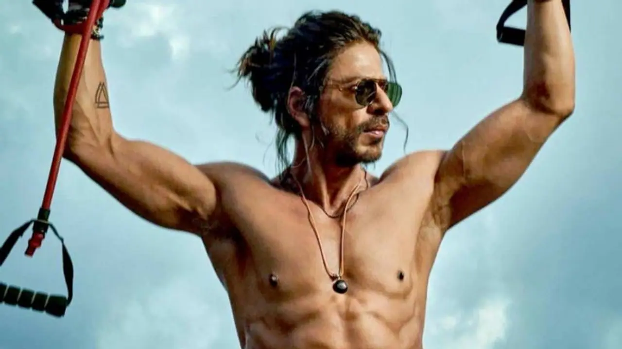 ആമിര് ഖാനെ ബഹിഷ്കരിച്ചതില് ആശങ്ക, ഷാരൂഖിന്റെ 'പത്താന്' ഇപ്പോഴേ പിന്തുണ, ട്വിറ്ററില് പുതിയ ട്രെൻഡ് ആമിര് ഖാനെ ബഹിഷ്കരിച്ചതില് ആശങ്ക, ഷാരൂഖിന്റെ 'പത്താന്' ഇപ്പോഴേ പിന്തുണ, ട്വിറ്ററില് പുതിയ ട്രെൻഡ്