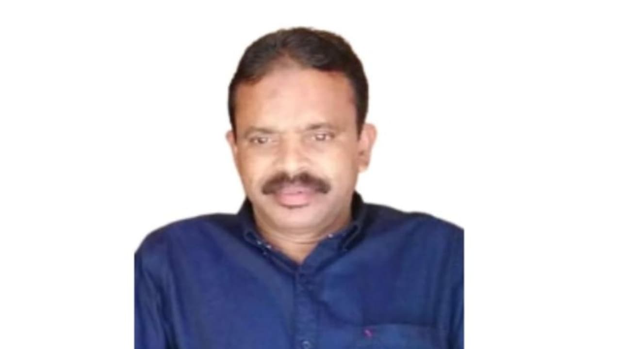 പ്രവാസി മലയാളി ഹൃദയാഘാതം മൂലം മരിച്ചു പ്രവാസി മലയാളി ഹൃദയാഘാതം മൂലം മരിച്ചു