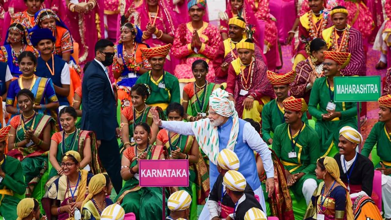 14000 സ്കൂളുകൾ നവീകരിക്കാനുള്ള പി.എം ശ്രീ പദ്ധതി: 40 ശതമാനം വിഹിതം സംസ്ഥാനങ്ങൾ വഹിക്കണം 14000 സ്കൂളുകൾ നവീകരിക്കാനുള്ള പി.എം ശ്രീ പദ്ധതി: 40 ശതമാനം വിഹിതം സംസ്ഥാനങ്ങൾ വഹിക്കണം