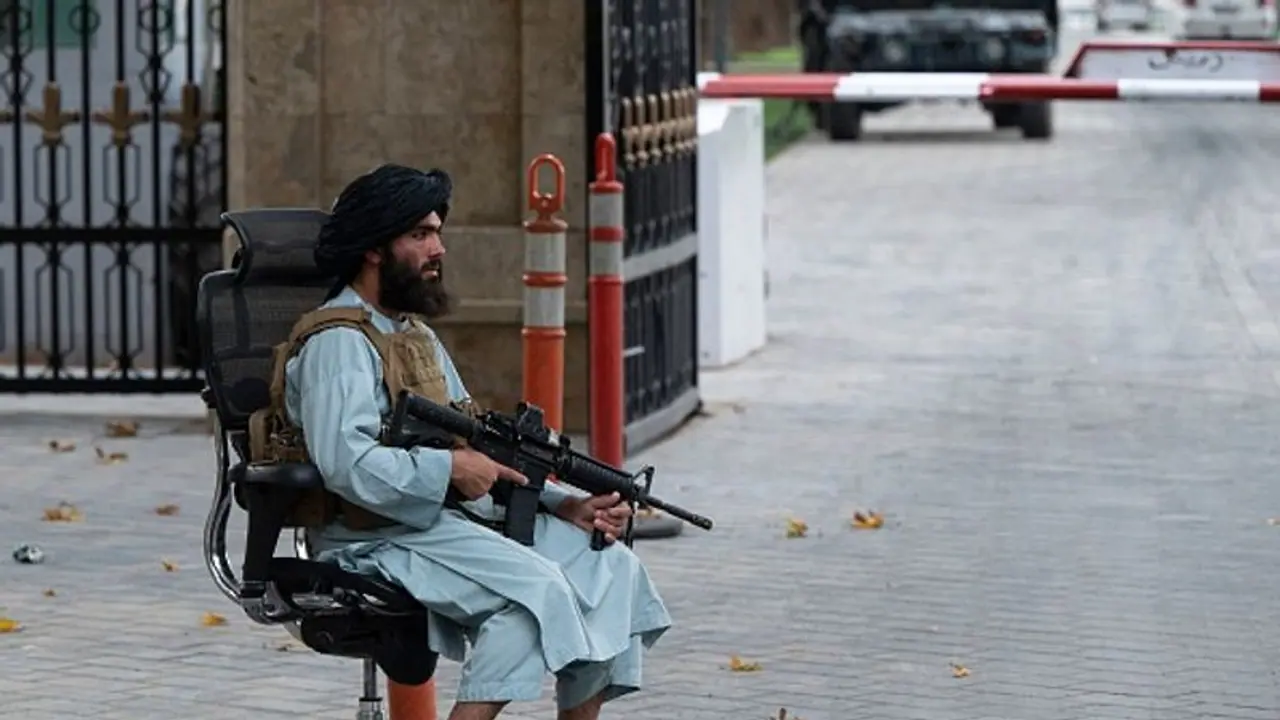 Taliban stop 60 Sikhs carrying religious scriptures from leaving Afghanistan; SGPC asks Center to intervene