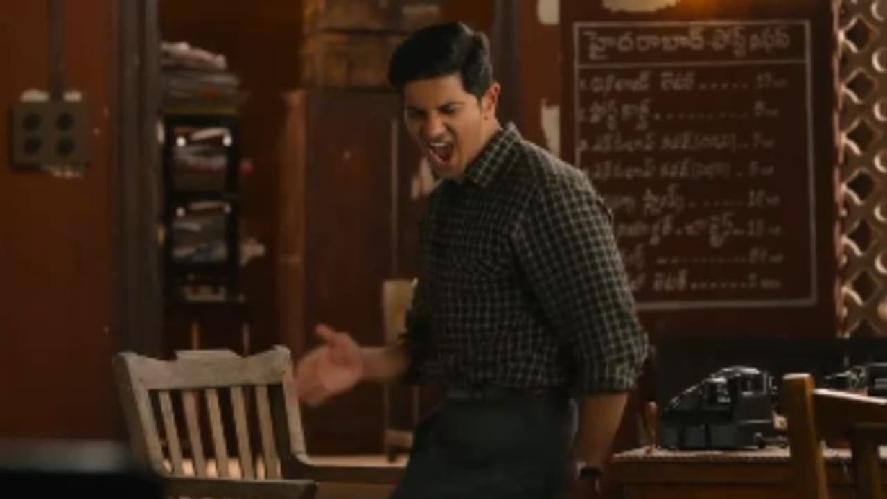 കുതിപ്പ് തുടര്ന്ന് 'സീതാ രാമം', 50 കോടി പിന്നിട്ടതിന്റെ സന്തോഷത്തില് ചുവടുകള് വെച്ച് ദുല്ഖര് കുതിപ്പ് തുടര്ന്ന് 'സീതാ രാമം', 50 കോടി പിന്നിട്ടതിന്റെ സന്തോഷത്തില് ചുവടുകള് വെച്ച് ദുല്ഖര്