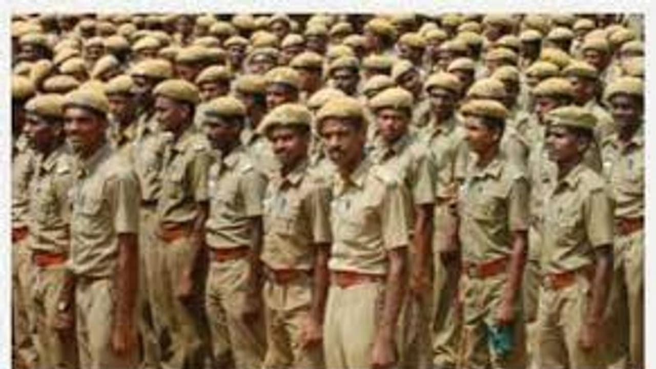காவல்துறையில் காலியாக உள்ள 3,552 பணியிடங்கள்.. விண்ணப்பிக்க இன்றே கடைசி நாள்.. முழு விவரம்