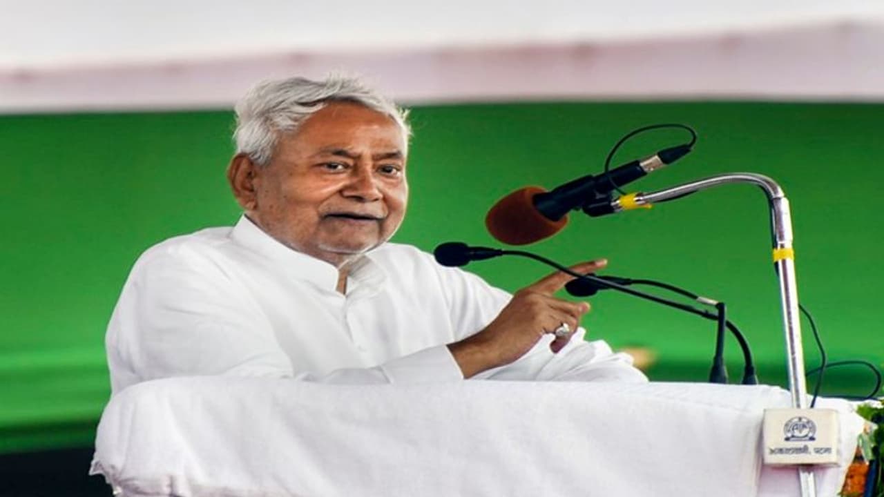 বিহারে ২০ লাখ চাকরির ঘোষণা, স্বাধীনতা দিবসের ভাষণে বিহারের উন্নয়নের শপথ 'নিজস্বী'র কণ্ঠে